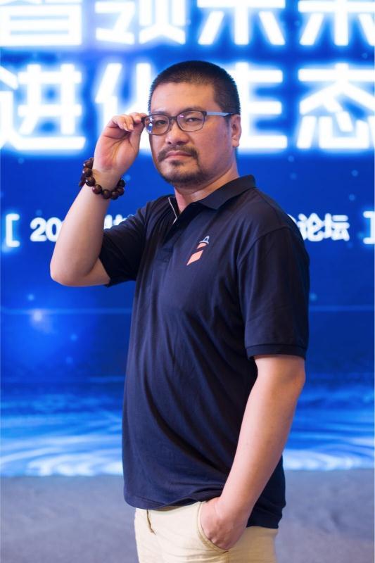 q币之父留汉创业,打造出全国首款人工智能炒股神器