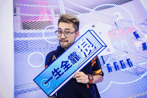 我比满舒克还贪心不止想陪你过冬天什么意思