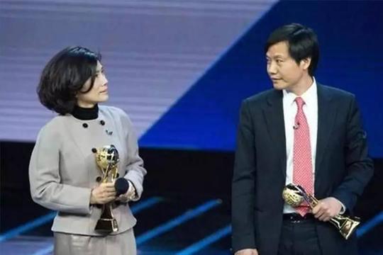 学习雷军董明珠做网红,还是像西单女孩那样去创业?