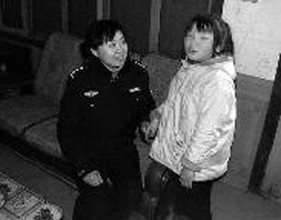 母女交警当兼职妈妈