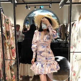 2020早春新款zim澳洲贵妇品牌走秀款蓝楹花长袖v领包臀短款连衣裙