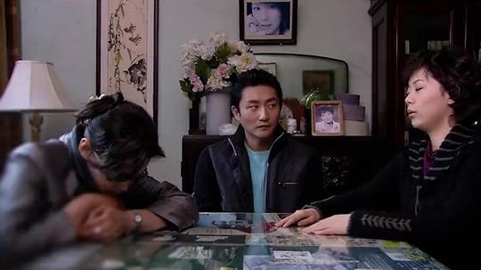 第8集_千万别和家里人合伙做生意#海清#双面胶22