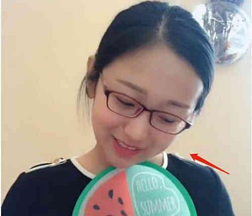 抖音西瓜妹一夜爆红却因为一张照片掉粉近百万这张照片啥内容