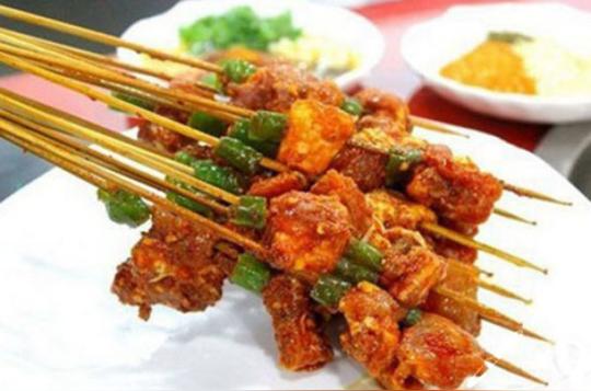 投资小郡肝串串香生意怎么样,还赚钱吗
