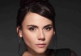 卡萝莱娜&middot;盖坦