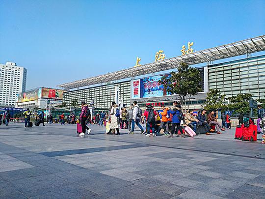 上海火车站_图片大全—全景创意图库（quanjing.com）中国领先的正版图片视频素材网站