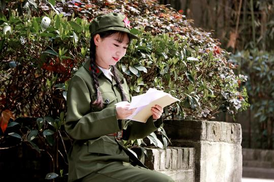 军中绿花