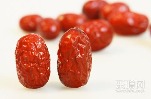 孕妇贫血可以多吃红枣吗