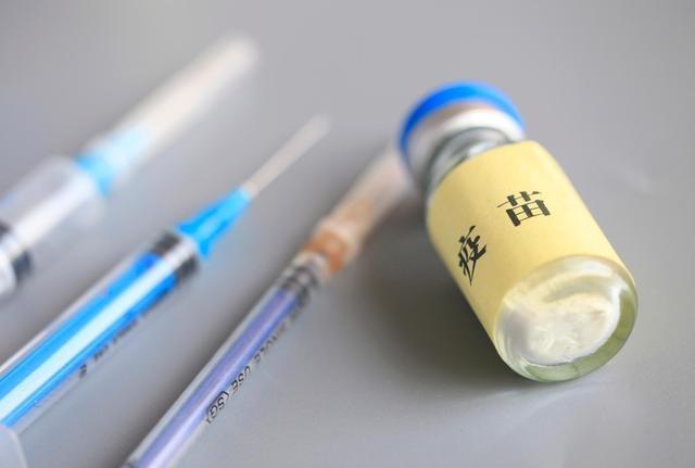 宝宝吃药了还能接种疫苗吗