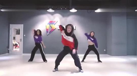爵士舞蹈《sexyback》2019韩国热门舞蹈视频,简单易学舞蹈教程