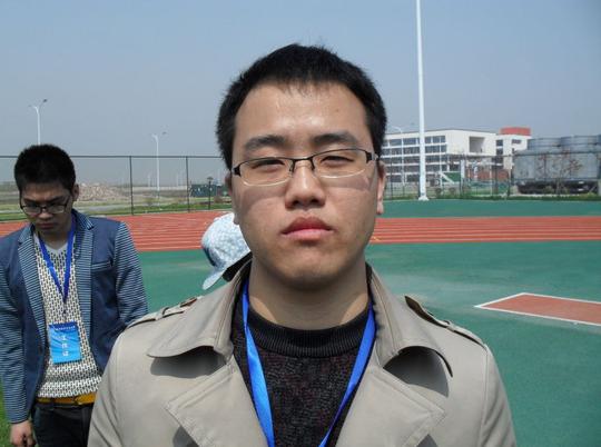 梦想创业俱乐部陈明吕团队在北航做拓展训练