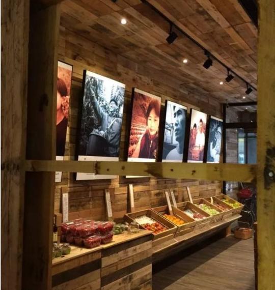 农村果蔬店-艺术包装,送礼就要送精品文创包装做得好,就能让水果质感大提