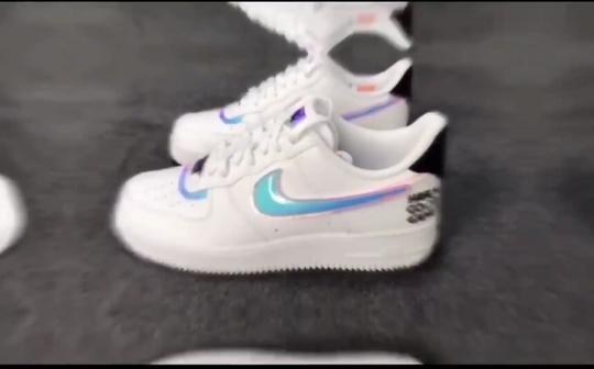 nike空军一号白镭射电玩系列