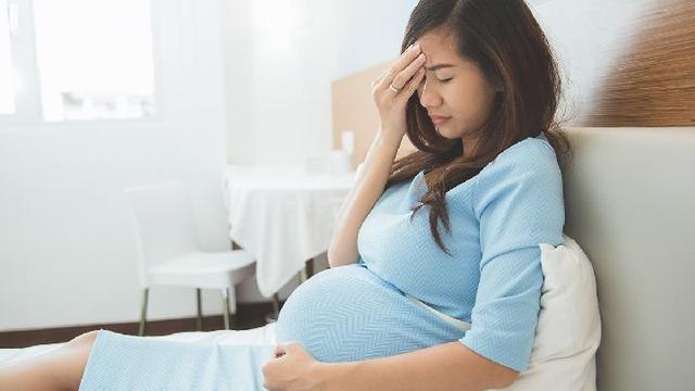 孕晚期同房有助于生产吗