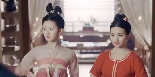 抖音绝色网红齐亮相，却一个比一个幻灭，网友:放在古代是欺君吧