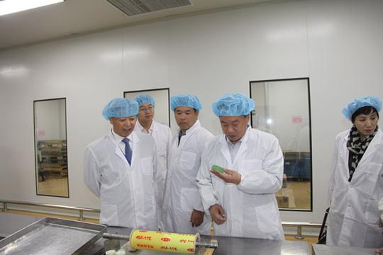 中国口腔清洁护理用品工业协会专家考察隆力奇