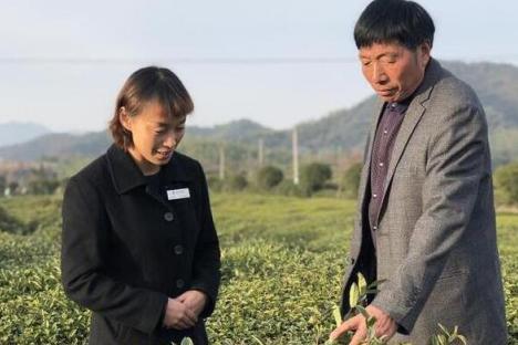 他借助5万贷款创业,成为了村里的花生大王