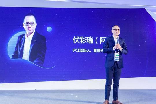抖音好友微信小程序遭秒封;特斯拉工程副总裁离职;中兴因专利侵权