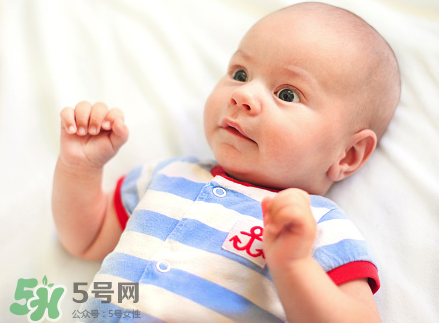 吃得太饱可能会损伤儿童脑健康