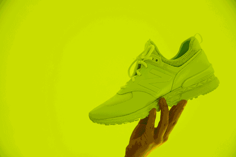 newbalance在魔都打造一个"纯色,无边界的异度空间"