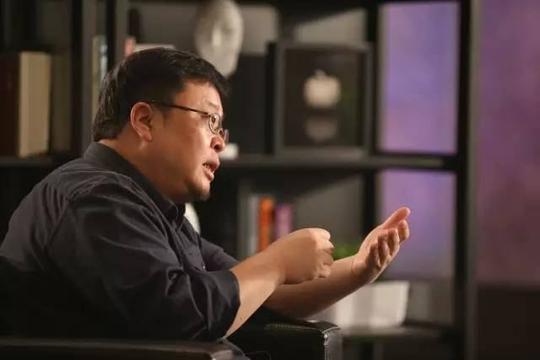 9个小时,200次发问,创业8大关系,罗振宇和罗永浩