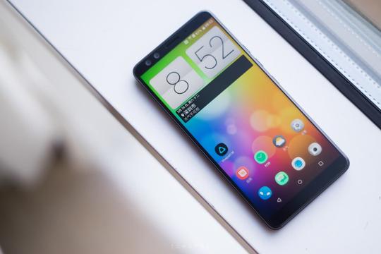慢走不送?htc手机降价都"无人问津",网友:有点"冷门"