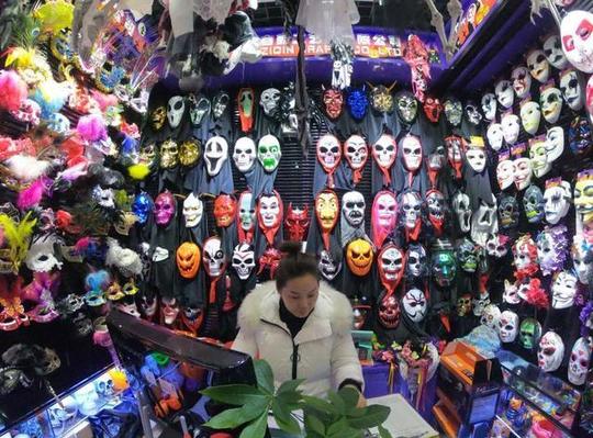 当前国际贸易形势下,义乌小商品的生意还好吗?_杨锦锋