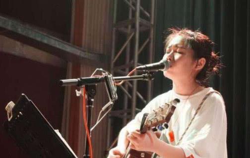 火遍抖音的《出山》被挤下神坛,张杰这首歌在抖音再次