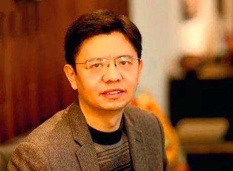 创业失败50多次，最惨时只剩下8个人，他终于熬到了爆发的这一天!