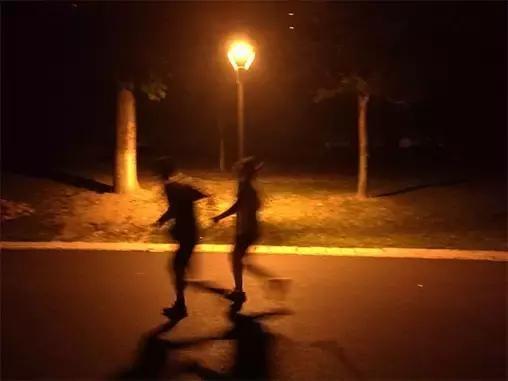 原来后半夜的淮安是这样的，9个小时，42张照片!