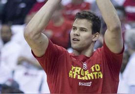 克里斯·亨弗里斯 