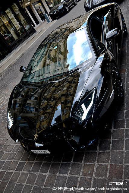 恶魔之眼兰博基尼aventadorlp700-4