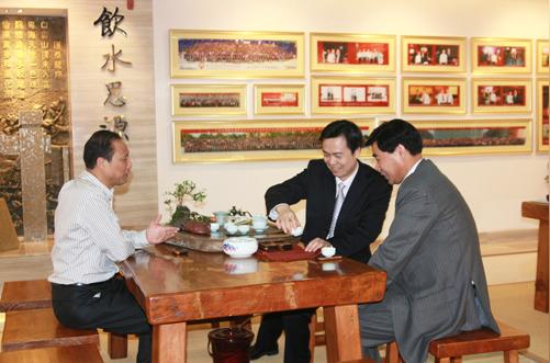 陈董在历史文化錧接待客户