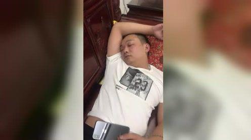 你说你不愿打工，我借30万本金给你做生意，不到一年血本无归!