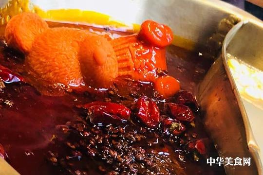所以要想开一家赚钱的火锅店,装修费2000元一m2都不过分.