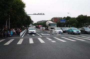 天津道路什么时候通行的