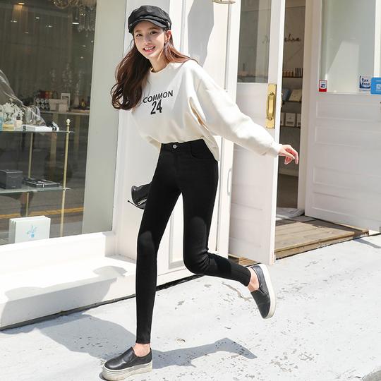 秋季魔术打底裤女裤外穿薄款2020新款小脚显瘦黑裤抖音同款瘦腿裤