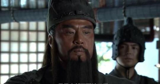 孙权当时将荆州南部四郡让给刘备，并将南郡借给刘备，是为什么