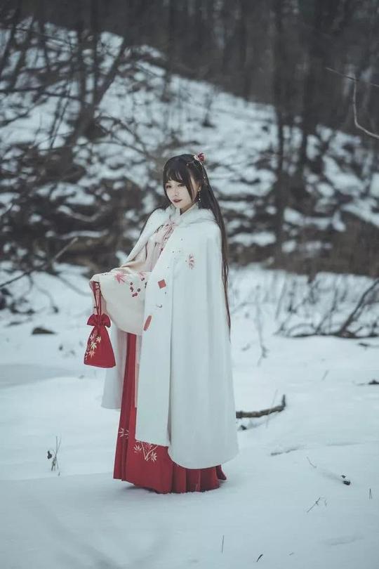 【古风汉服】你那里下雪了没?天仙碧玉琼瑶cos