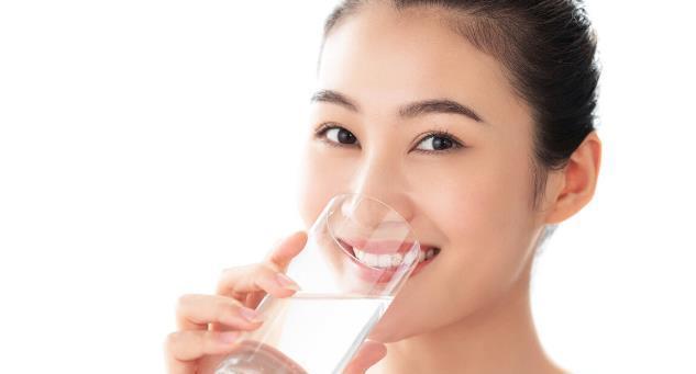 秋季皮肤干燥缺水怎么办