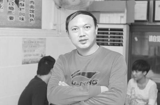 励志哥出生贫寒农家,40岁创业一年后买房