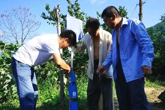 扶贫人物|白杨林村有一位"好嘴好心好管事儿"的驻村