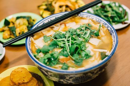 宝宝为什么爱揪头发