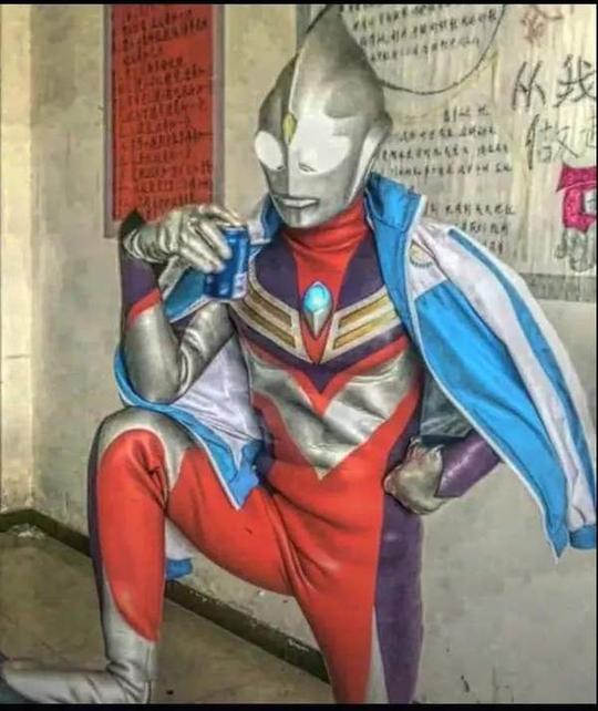 抖音社会迪迦奥特曼头像v1.