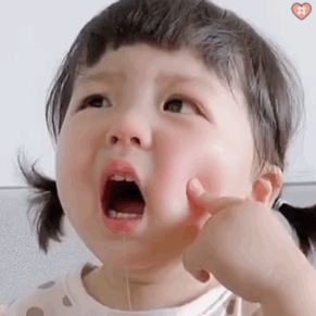 萌娃小手比心特效表情可爱