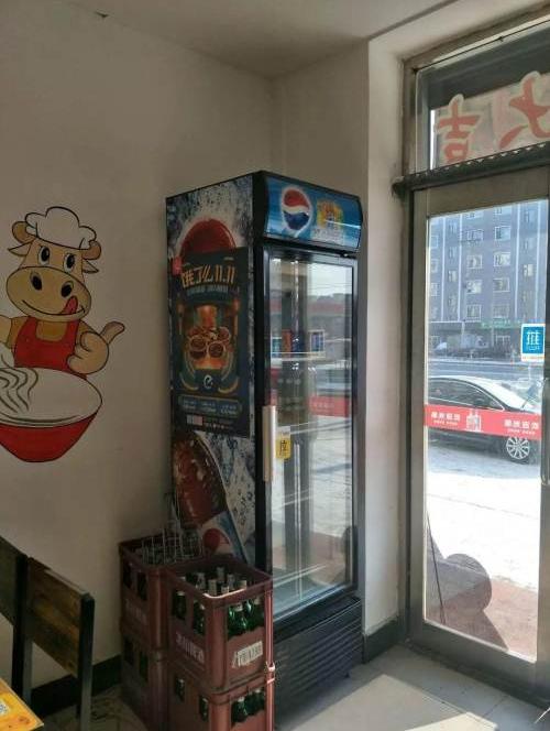 出兑汤饭馆生意好有稳定客源日营业额可达1000多元