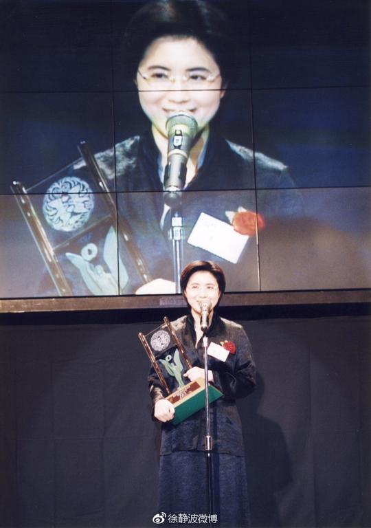 张丽玲的《含泪活着》是怎样拍出来的