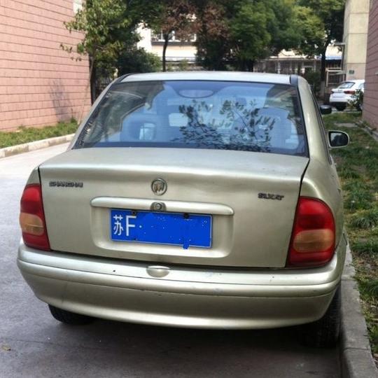 个人诚意低价急售别克赛欧三箱自动档轿车