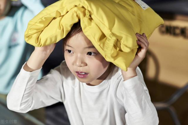 孩子睡觉时爱出虚汗是什么原因