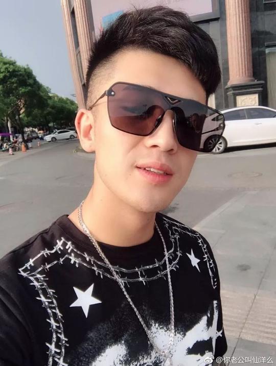 稳坐快手第三大网红宝座的这对情侣,靠社会摇吸粉2000